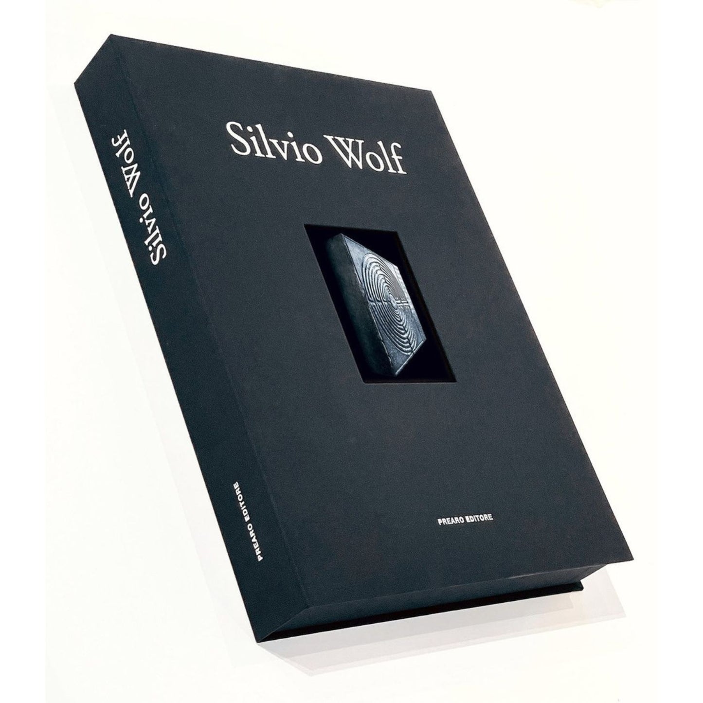 Silvio Wolf